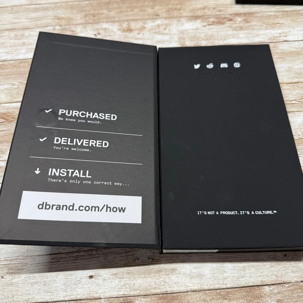 dbrand Grip Case Samsung Galaxy S25 Ultra MagSafe Black Leather Skin